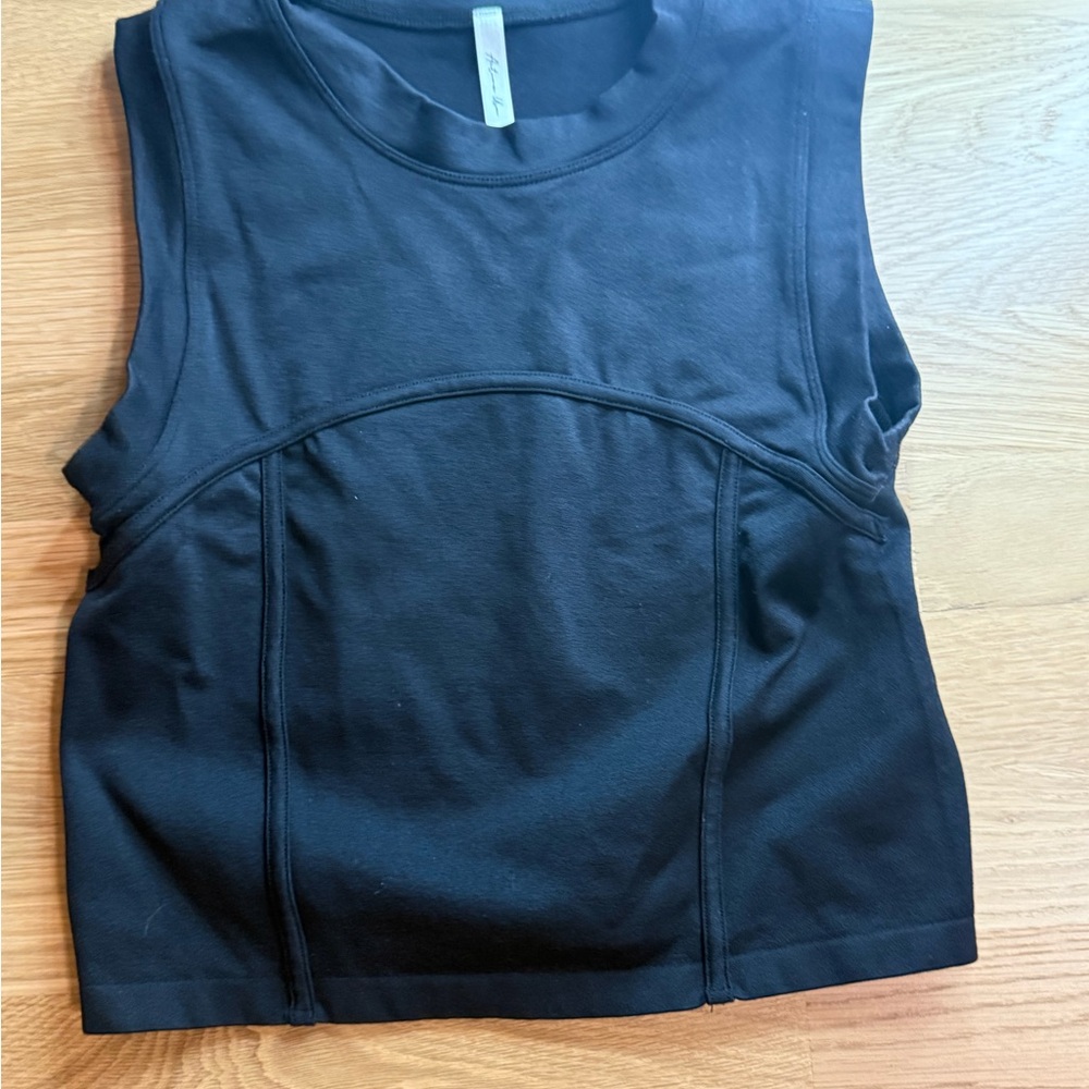 H&M Black Sleeveless Crop Top